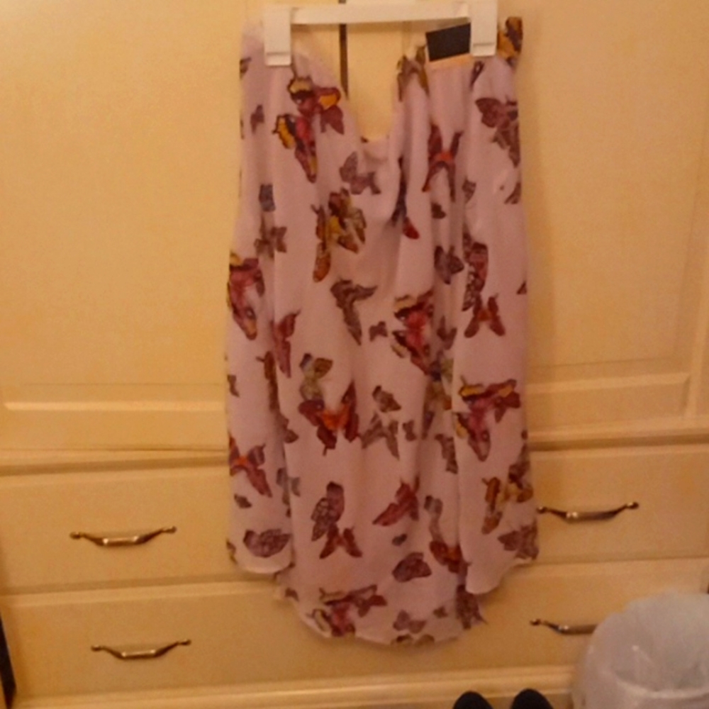 Pulse size butterfly skirt lavender and bright butterflies. Has slits in skirt